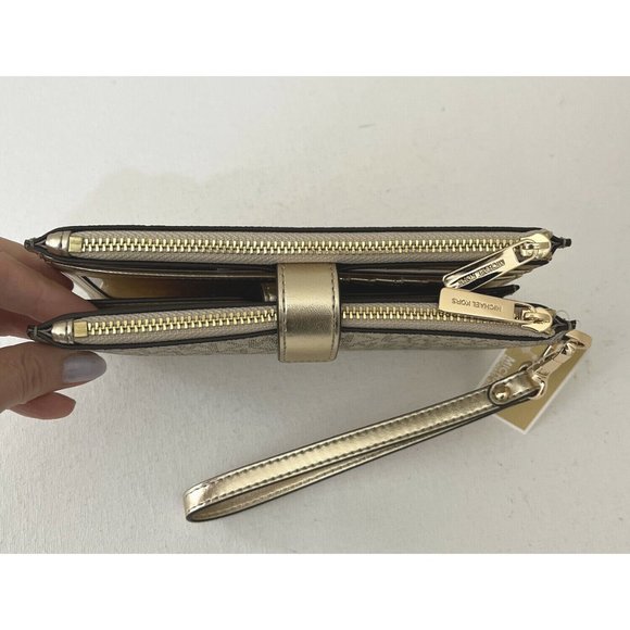 New Michael Kors Jet Set Travel Double Zip Wallet PVC Pale Gold - Picture 5 of 6